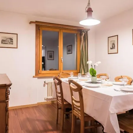 Perfect Location - Four Bedroom Bagnes