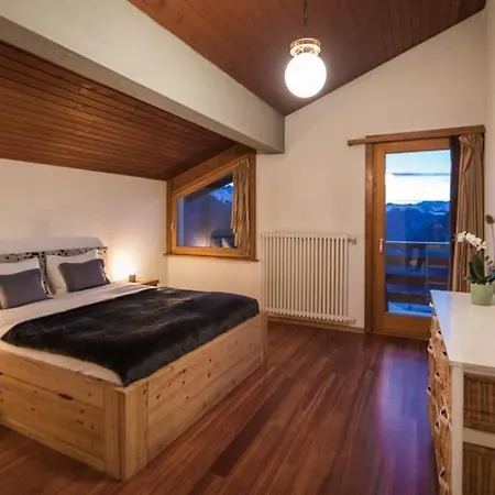 Apartment Perfect Location - Four Bedroom Bagnes